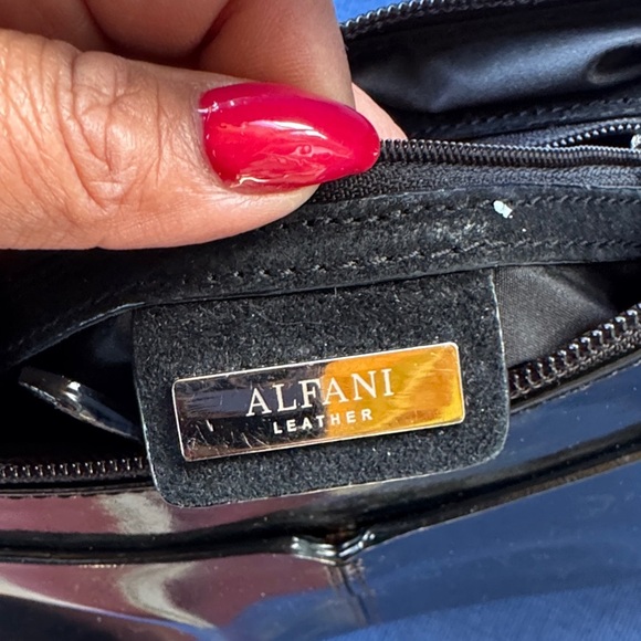 Alfani Glossy Black Shoulder Bag - Picture 6 of 9